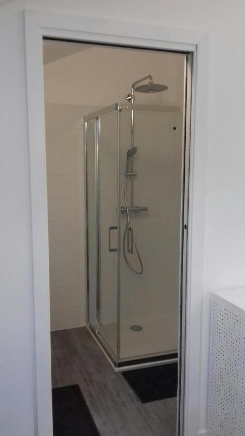 Studio Renove Et Equipe 2 Personnes Le Canardeau Ancy-sur-Moselle エクステリア 写真